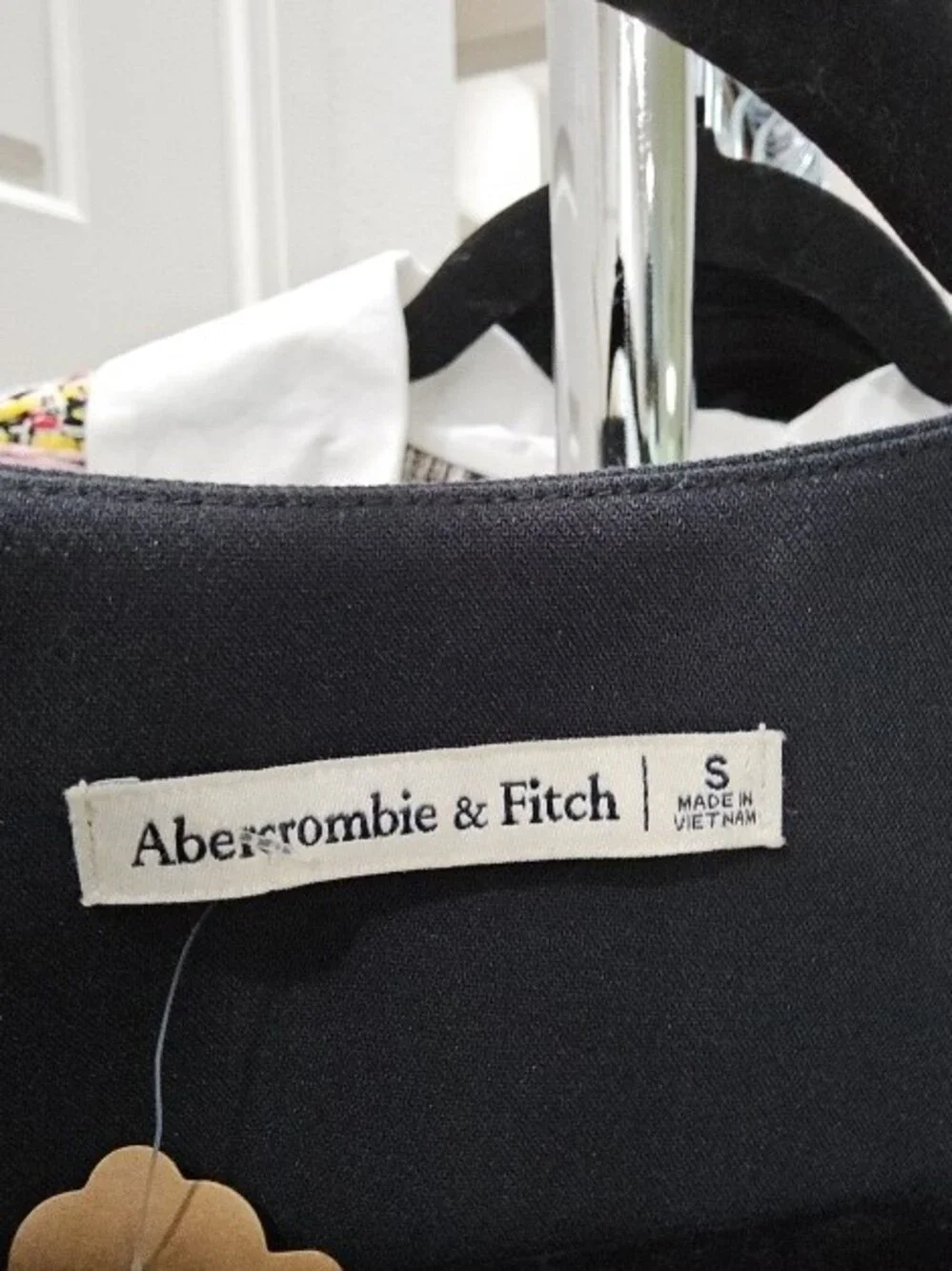 Abercrombie & Fitch Black Sleeveless Vest
